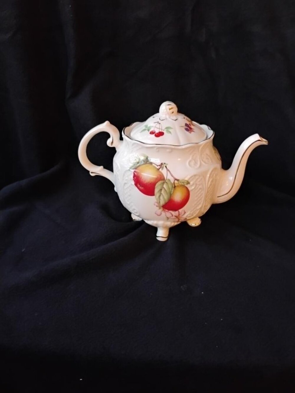 Crown Dorset Staffordshire teapot